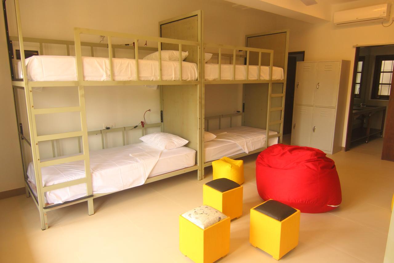 Jj'S Hostel Mirissa Eksteriør bilde